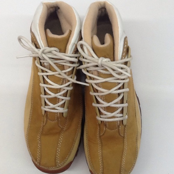 Timberland Other - Boys Timberland Lace up Boots Size 5